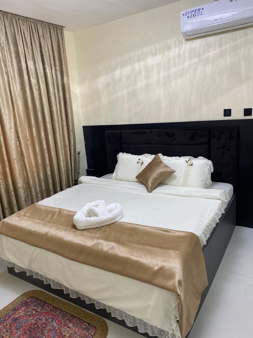 Gold Suites