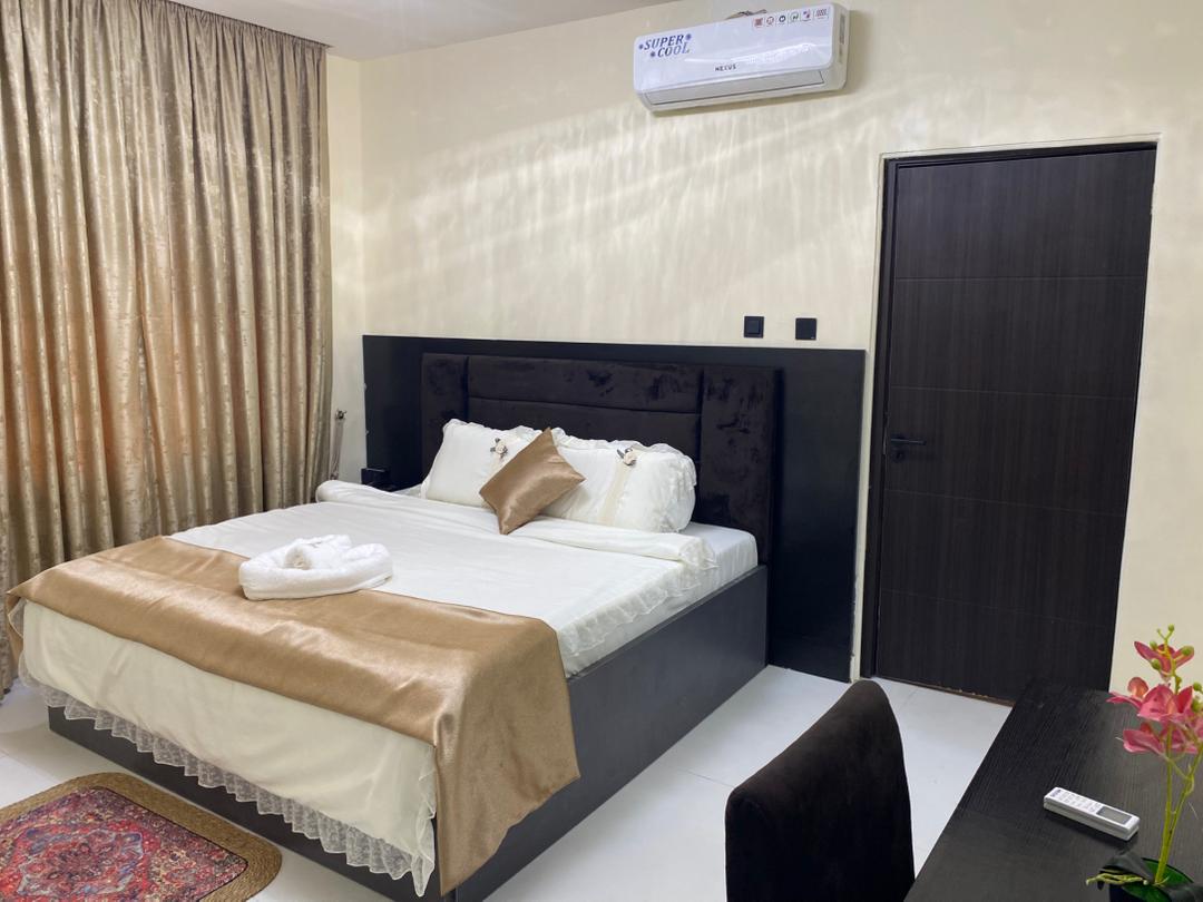 Platinum Suites
